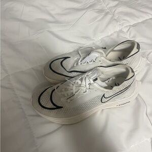 Nike ZoomX White and Black Men’s/Women’s Running/XC Athletic Shoes